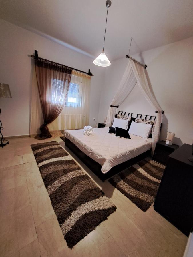 Guesthouse Aelia Káto Loutrákion Dış mekan fotoğraf